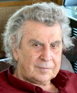 Μίκης Θεοδωράκης